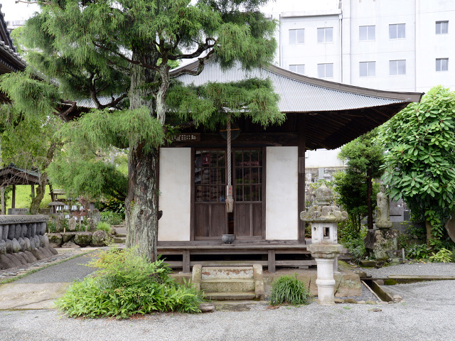 観音様　お堂　南足柄　金剛寺