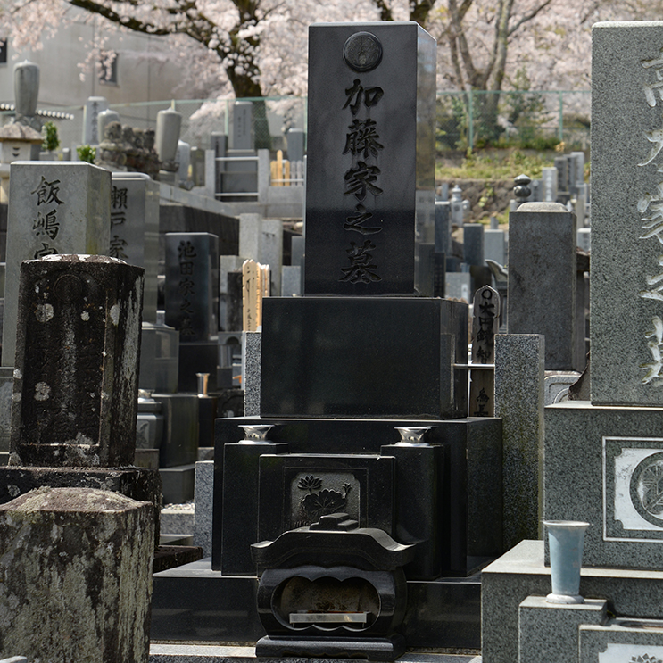 family grave minamiashigara Japan